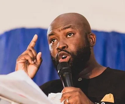 Senyo Hosi Biography