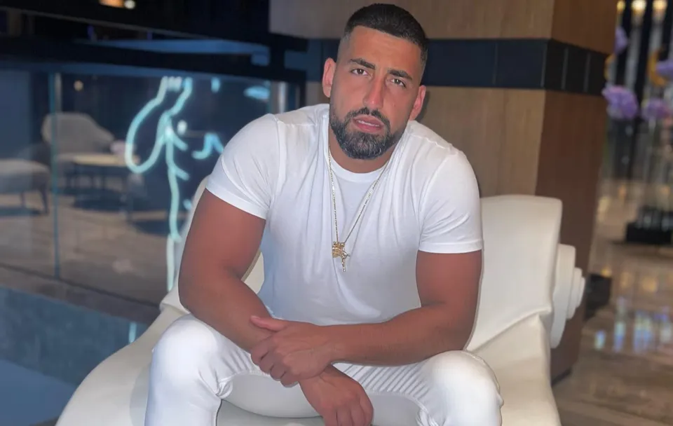 Sina Ghami Biography