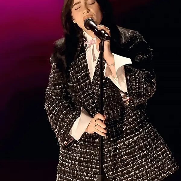 Billie Eilish Biography: Age, Boyfriend, Net Worth, Songs and Lifestyle