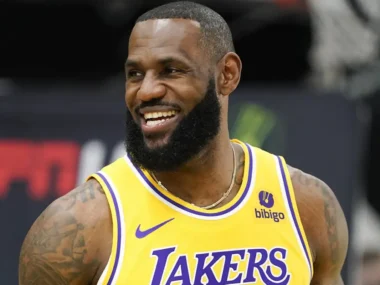 LeBron James Biography Wikipedia: Age, Wife, Net Worth, NBA Career and Lifestyle