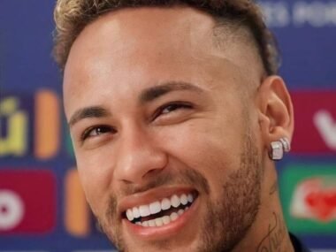 Neymar Biography: Age, Wife, Net Worth, Cars and Football Career