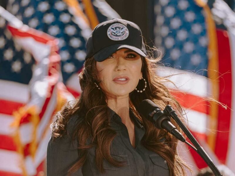 Kristi Noem Biography
