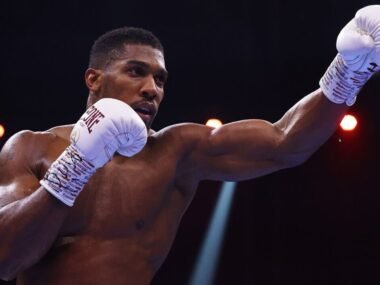 Anthony Joshua Biography, Wikipedia, Early Life, Age, Career & Personal Life